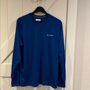 Columbia Blue Crew Neck Shirt